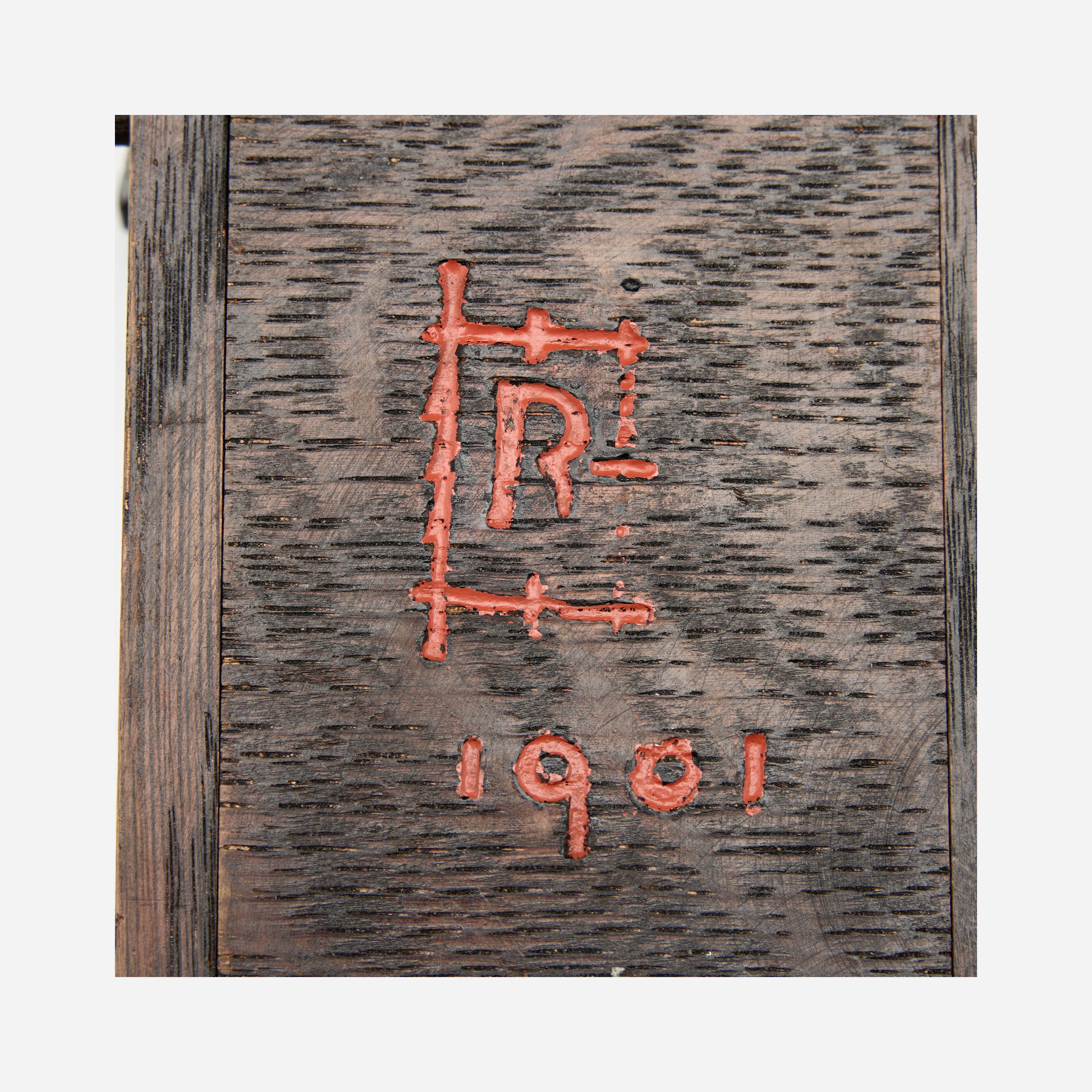 Charles Rohlfs | Stamp box (1901) | MutualArt