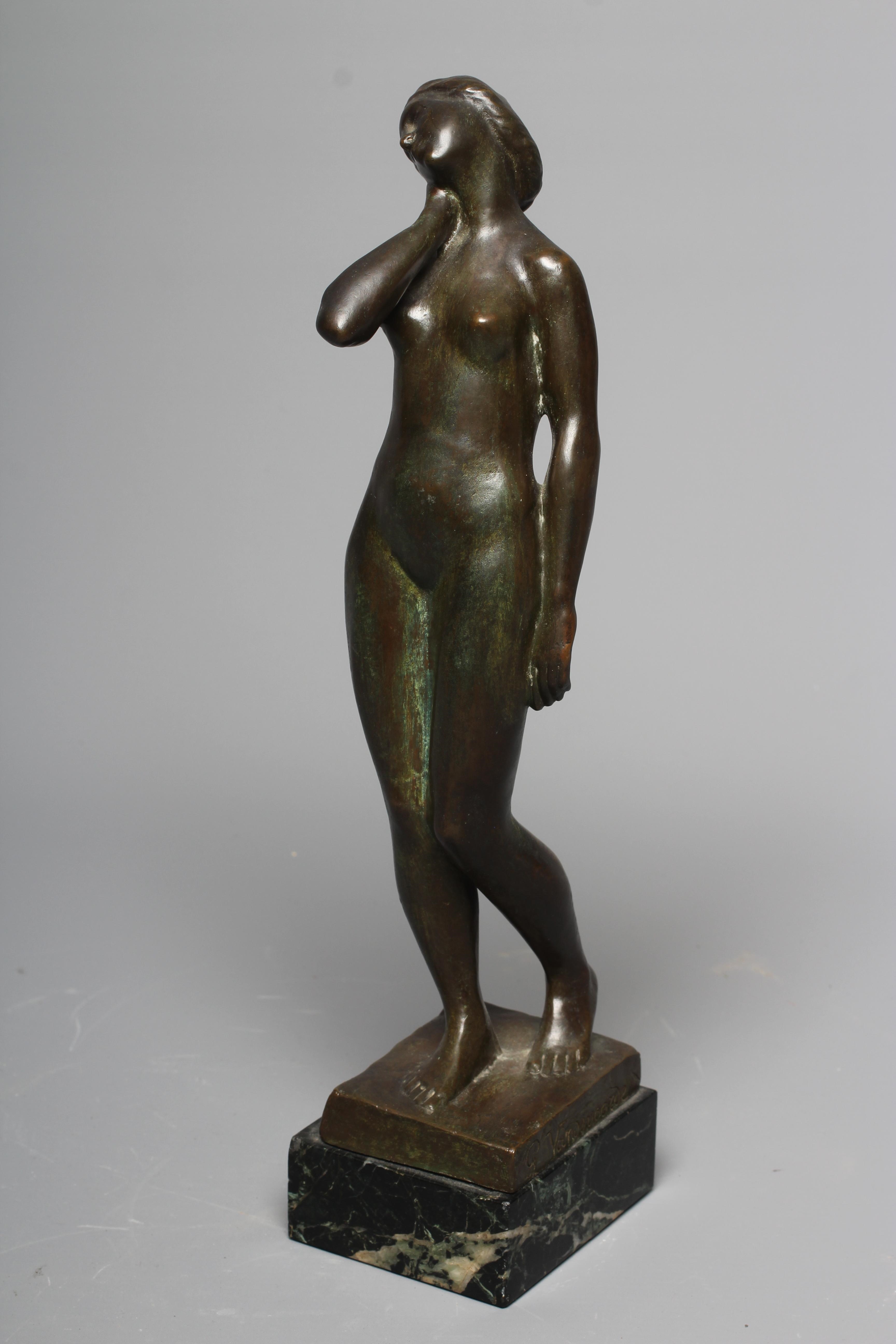 George Van de Voorde | Art Deco bronze female figure in pose | MutualArt