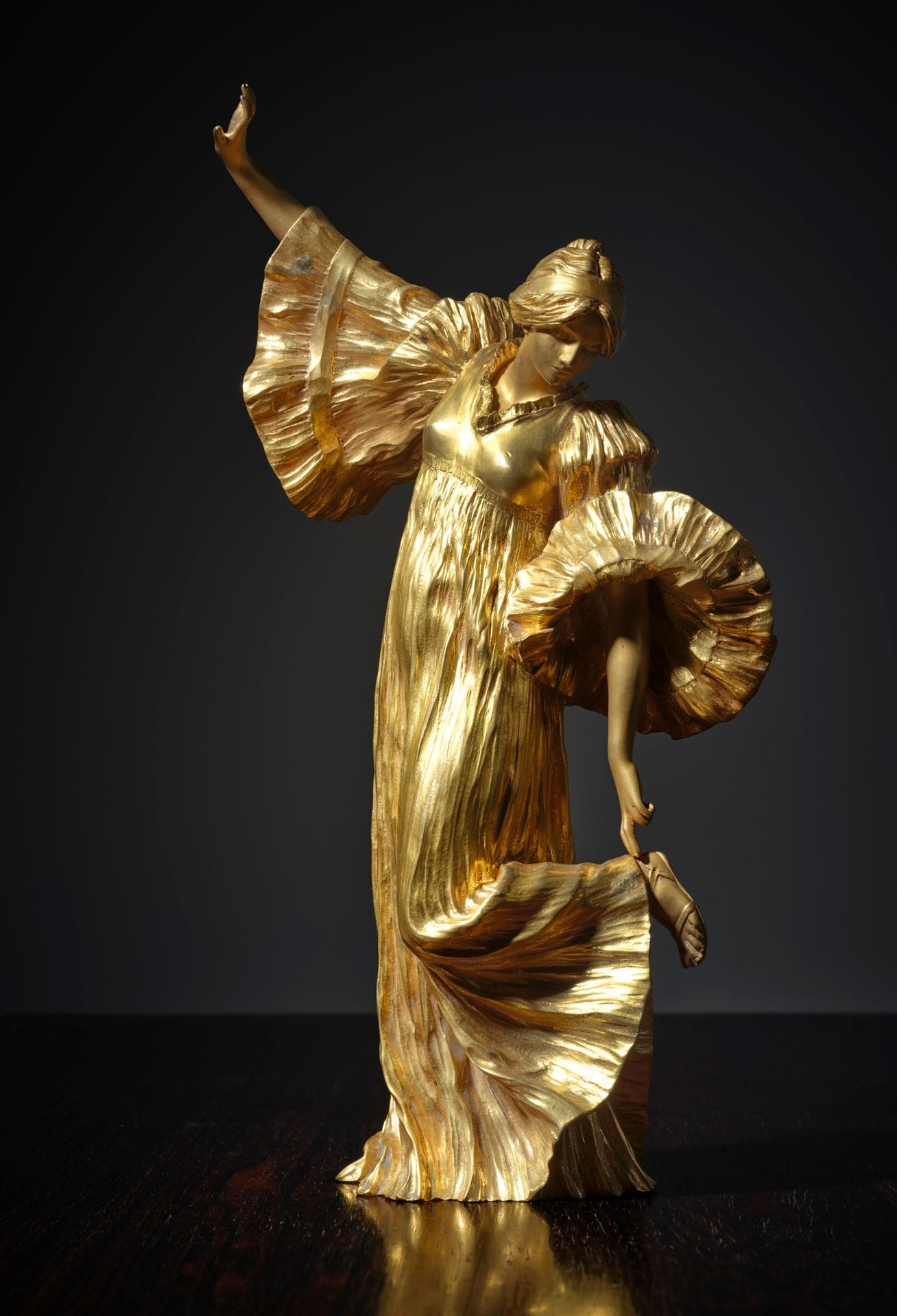 Agathon Léonard | Danseuse aux Cothurnes (Circa 1905) | MutualArt