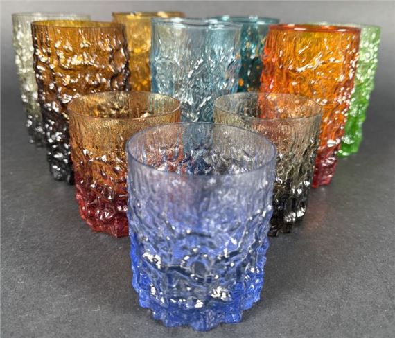 Geoffrey Baxter | Set of glasses in different colors (x10 | MutualArt