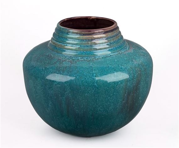 Klytie Pate | Pottery vase | MutualArt