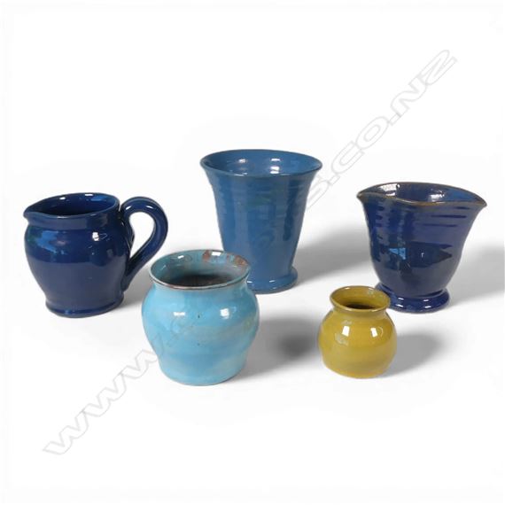 Elizabeth Matheson | Vases | MutualArt
