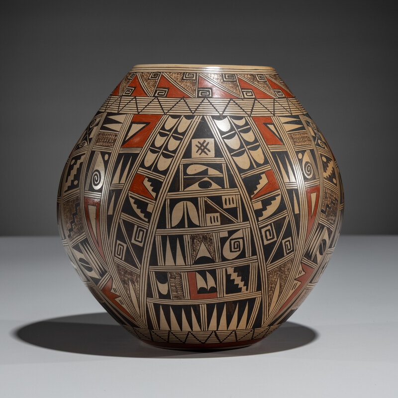Rondina Huma | Polychrome Pottery Jar, Shard Design | MutualArt