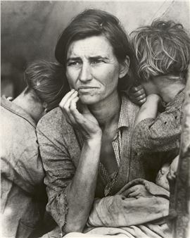 REVIEW | Women Photographers 1900–1975: A Legacy of Light