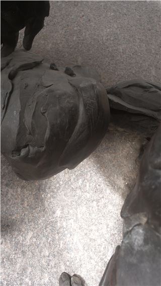 Bart Walter | Razorback Gorilla | MutualArt
