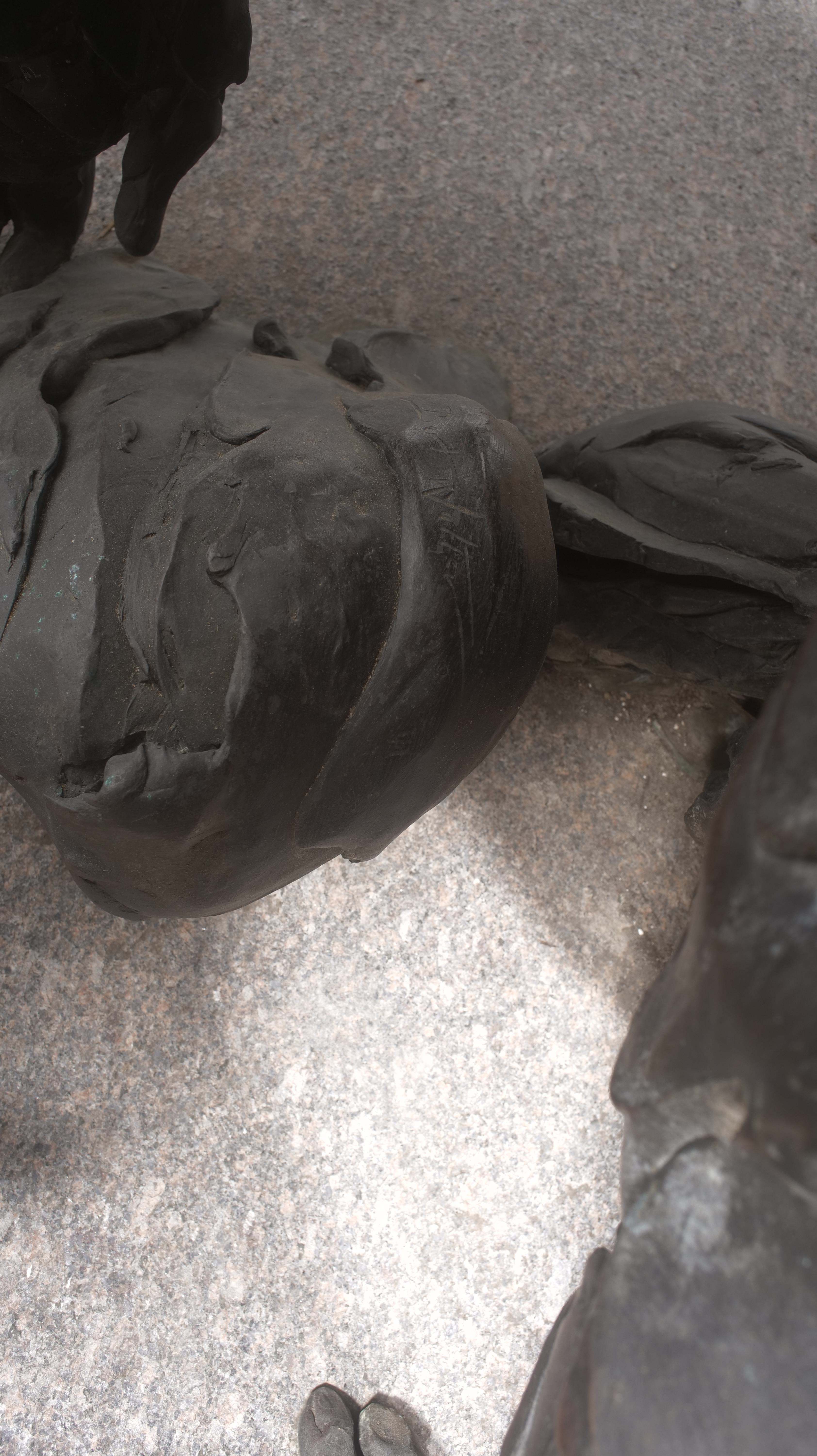 Bart Walter | Razorback Gorilla | MutualArt