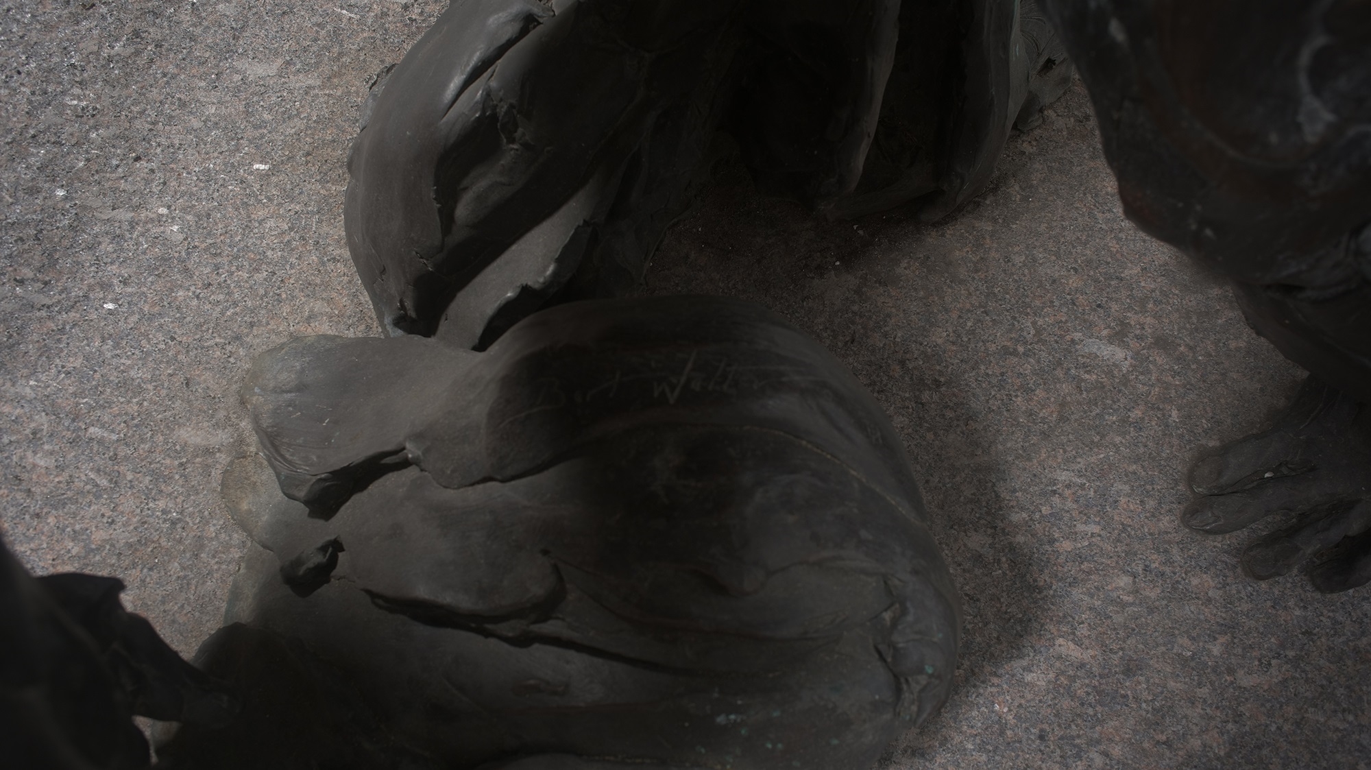 Bart Walter | Razorback Gorilla | MutualArt