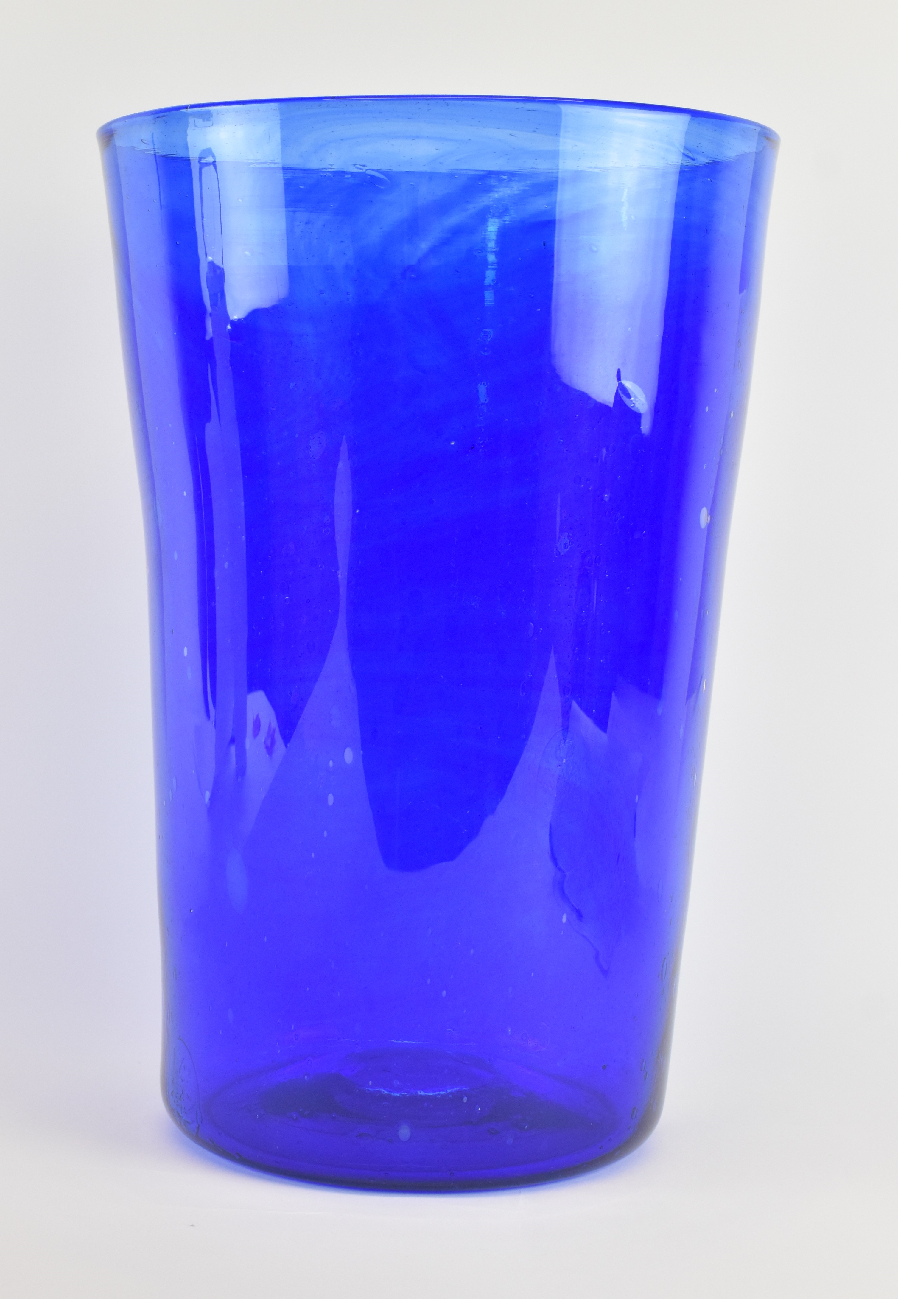 Marriott Powell | Wave pattern vase (1930) | MutualArt