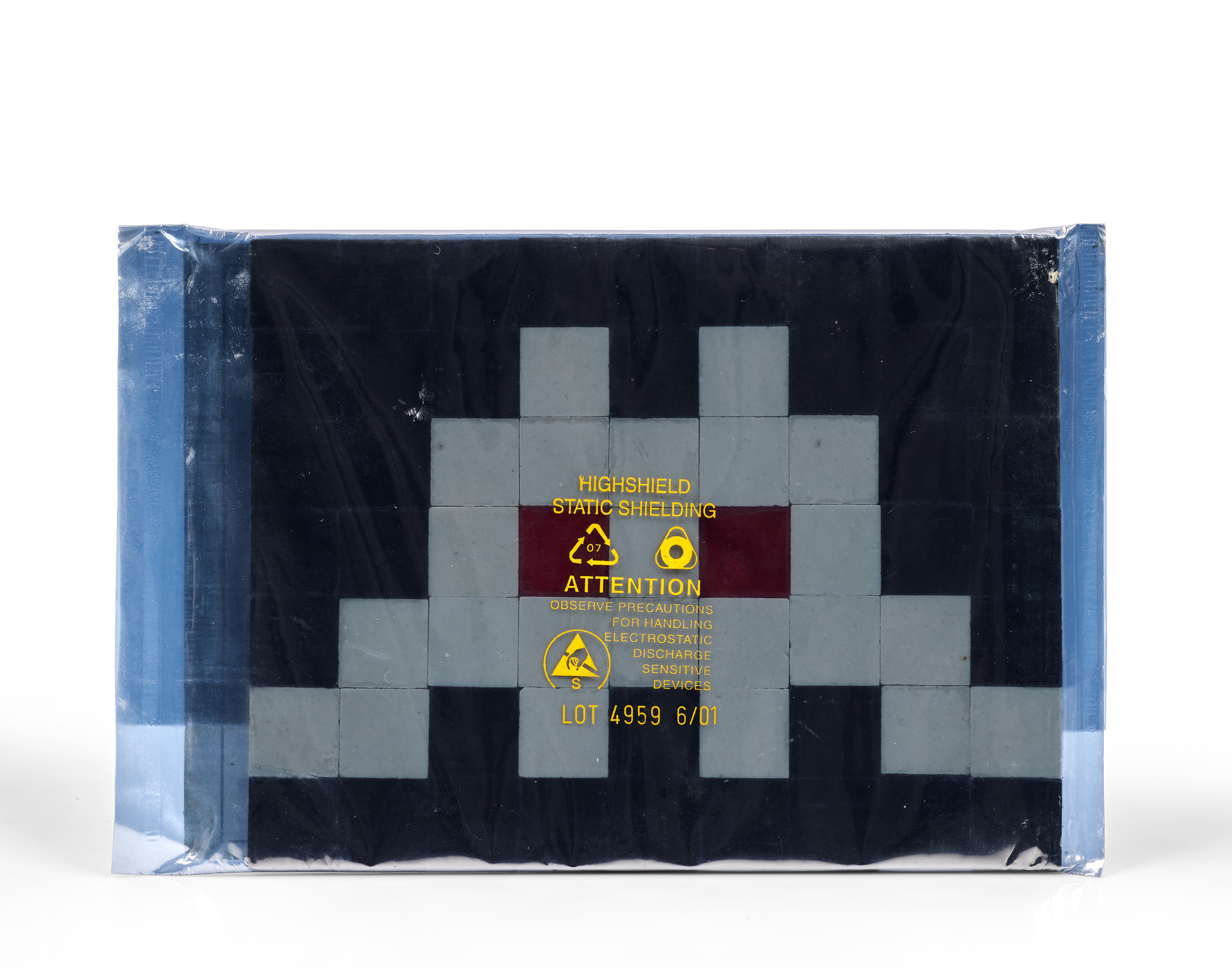 Space Invader | Kit d'invasion #1: Albinos - 2000/2004 | MutualArt
