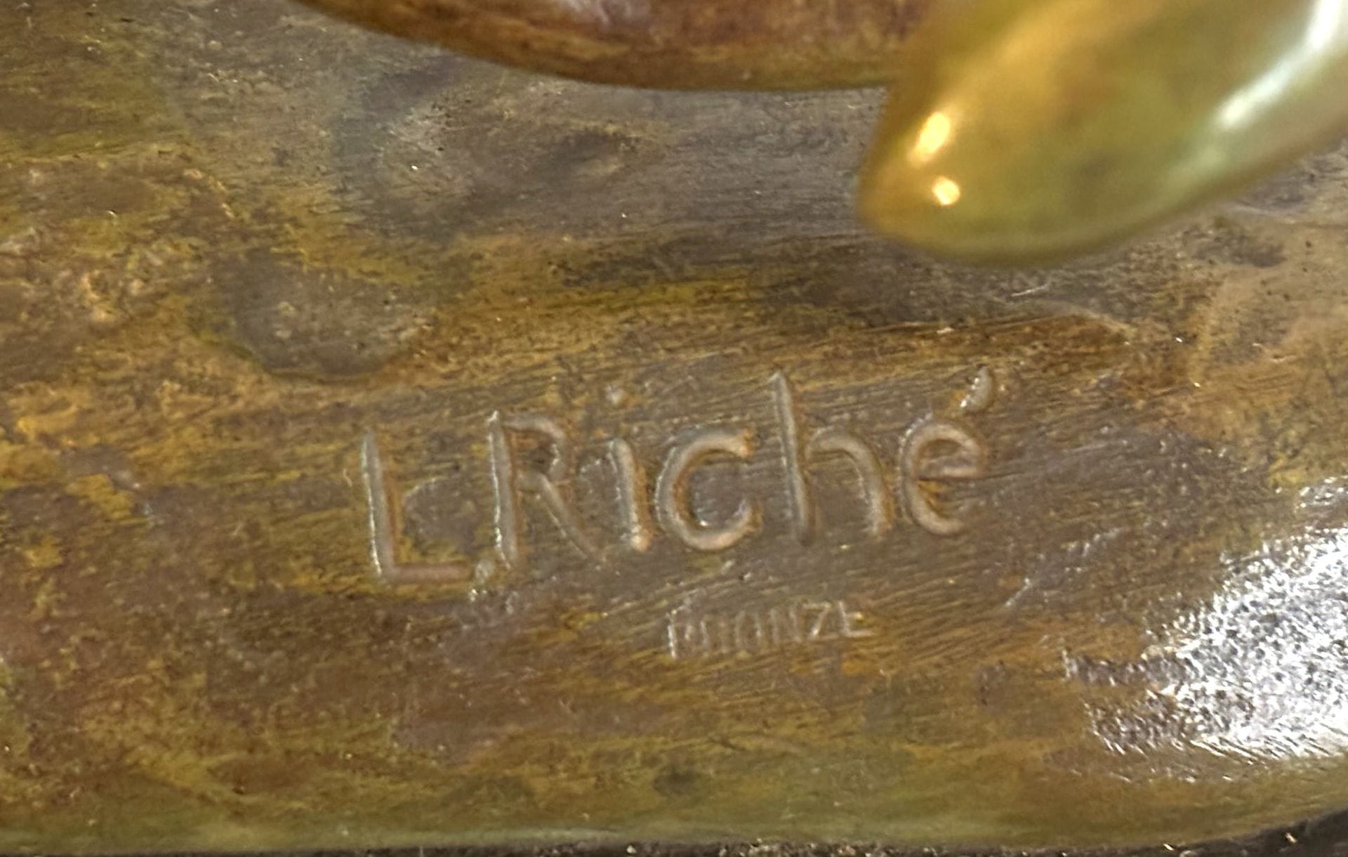 Louis Riché | Two lionesses | MutualArt