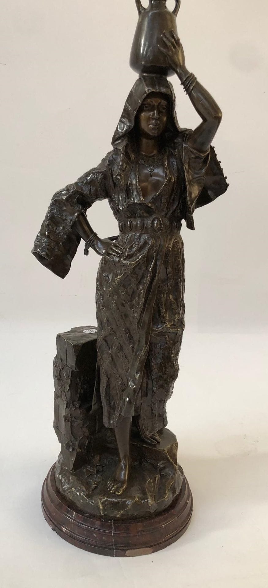 Gaston Veuvenot Leroux | LA PORTEUSE D'EAU (19th Century) | MutualArt