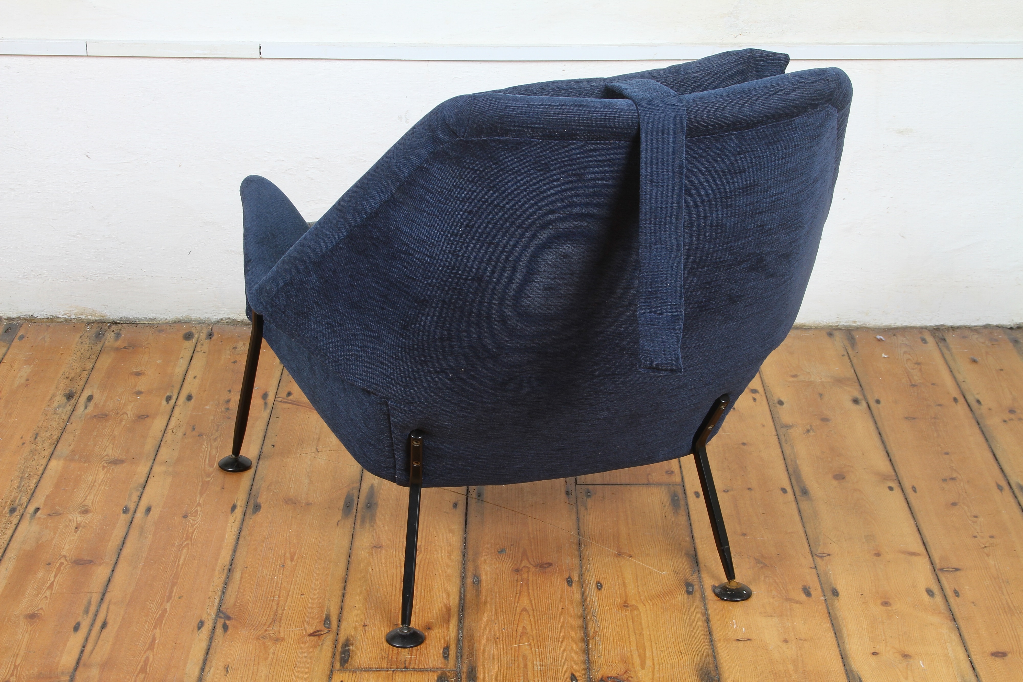 Ernest Race | Heron chair | MutualArt