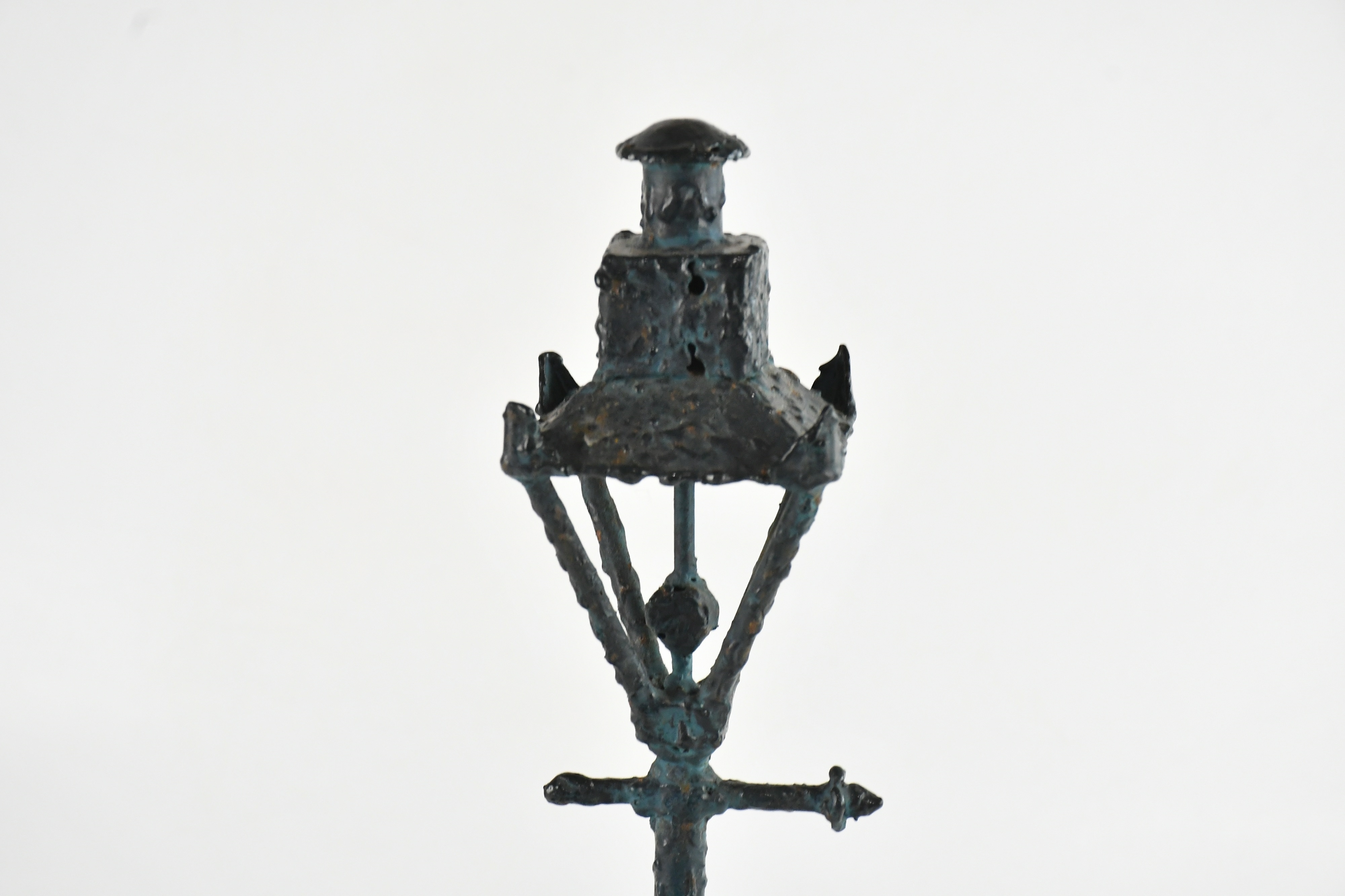 Allen Curran | bronze figure, one man band under street lamp | MutualArt