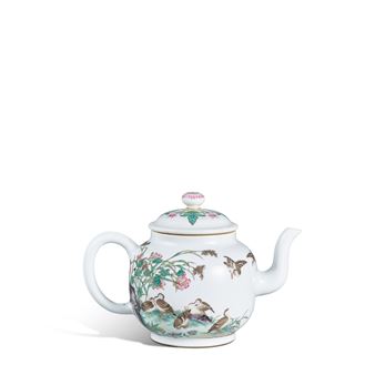 An exceedingly rare and important imperial falangcai 'geese' teapot and cover, Blue-enamel mark and period of Qianlong, Matching record dated to the 17th day of the 9th month in the 5th year of the Qianlong period (corresponding to 1740 - Chinese School
