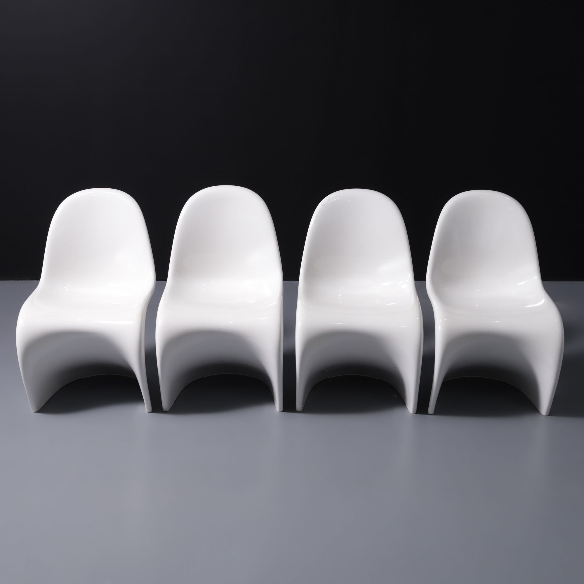 Verner Panton | PANTON CHAIR Stackable Chairs, Set of 4 | MutualArt