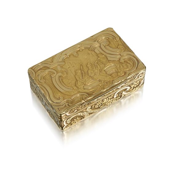 Roman School, 19th Century | A gold snuff box (ca. 1820) | MutualArt