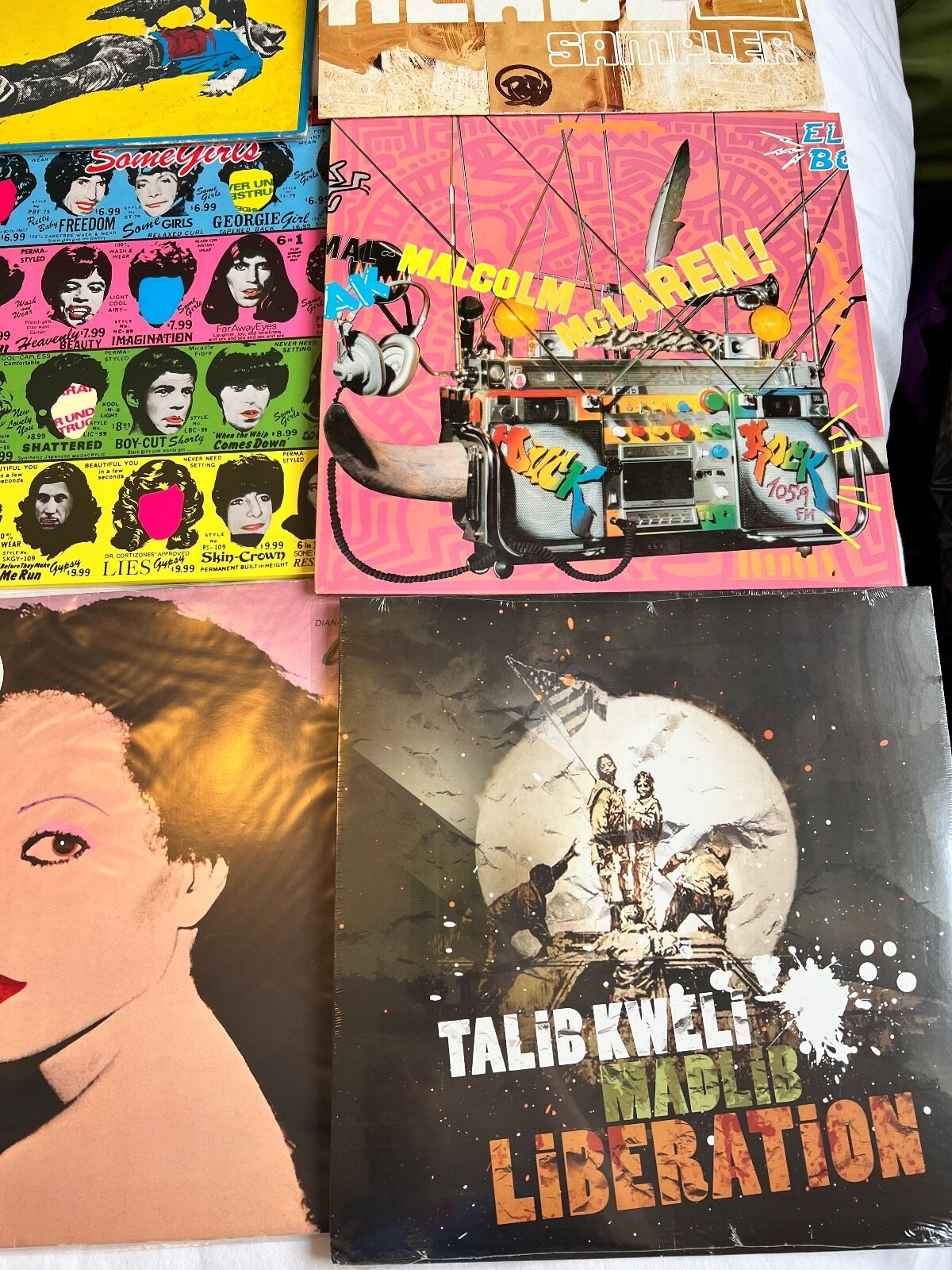 Andy Warhol | Huge Lot of 21 x Rare 12 & 7 Artist Vinyl, Hirst, Banksy ...