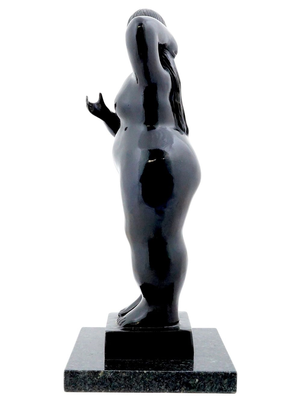 Fernando Botero | Mujer de pie, Standing Woman (2002) | MutualArt