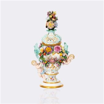 Decorative Art and Antiques - Stahl Auction House