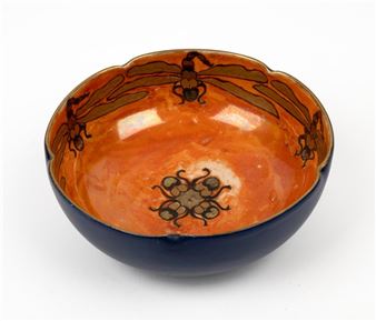 porcelain bowl hand-painted with dragonfly decoration - Mamie Venner
