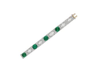 AN EXQUISITE TIFFANY & CO. ART DECO EMERALD AND DIAMOND BRACELET