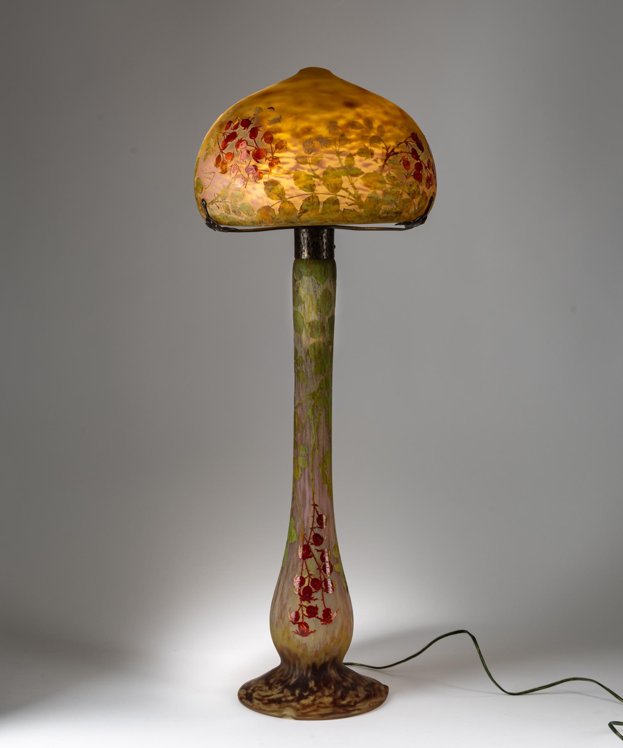 Daum Frères | Table light 'Eglantines (1910) | MutualArt
