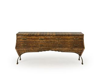 Large modernist chest of drawers in palm wood veneer with a curved body opening on the front with two superimposed rows of two drawers with notched patinated brass pull handles