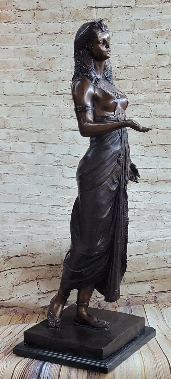 Giancarlo Dea | Egyptian Princess | MutualArt
