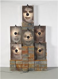 christian-boltanski-reliquaire