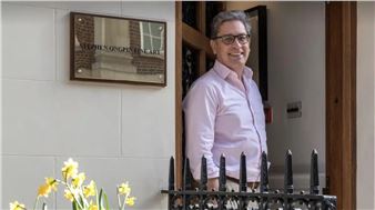 Christie’s Stephen Ongpin Sale Totals £2.51m with 92% Sell-Through Rate