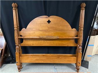 Q1634 Weekly Wednesday Auction Falls Church, VA 22046 - Quinn's Auction Galleries