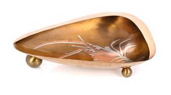 Mid-century Los Castillo, Mexico married metals bowl, copper, brass and silver tone inlay depicting a lobster, circa 1960s Picture