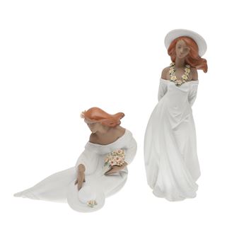 Lladro: The Magic World of Porcelain - Lawrences Auctioneers of Crewkerne