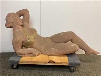 Home & Decor featuring Furniture, Rugs and Steiff - Alderfer Auction