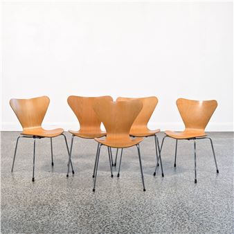 Furniture & Interiors - Lawsons
