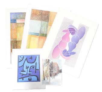 SET OF PRINTS AND ARTWORKS including two abstract works in the shapes of a square and rectangles, bluish abstractions inspired by Paul KLEE, a pink and purple female silhouette with a signature to be deciphered (Nozoria?), and various other pieces. Picture