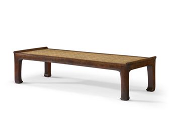 A VERY RARE WAISTLESS HUANGHUALI DAYBED