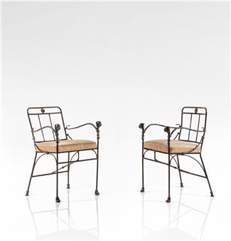 Pair of Têtes de Lionnes, second version armchairs, special commission