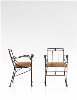 Pair of Têtes de Lionnes, second version armchairs, special commission