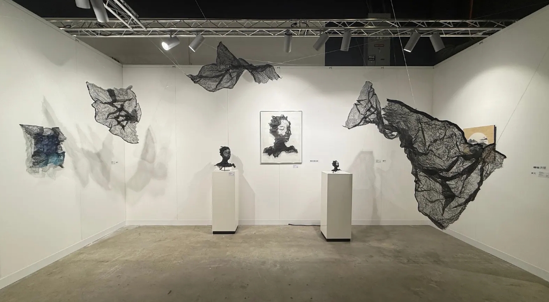 "Soul Mates" Machine Learning Artist Program  at HUMANARTY