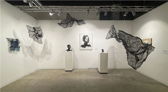"Soul Mates" Machine Learning Artist Program  at HUMANARTY