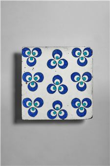 An Iznik Pottery Tile, Turkey, circa 1580
