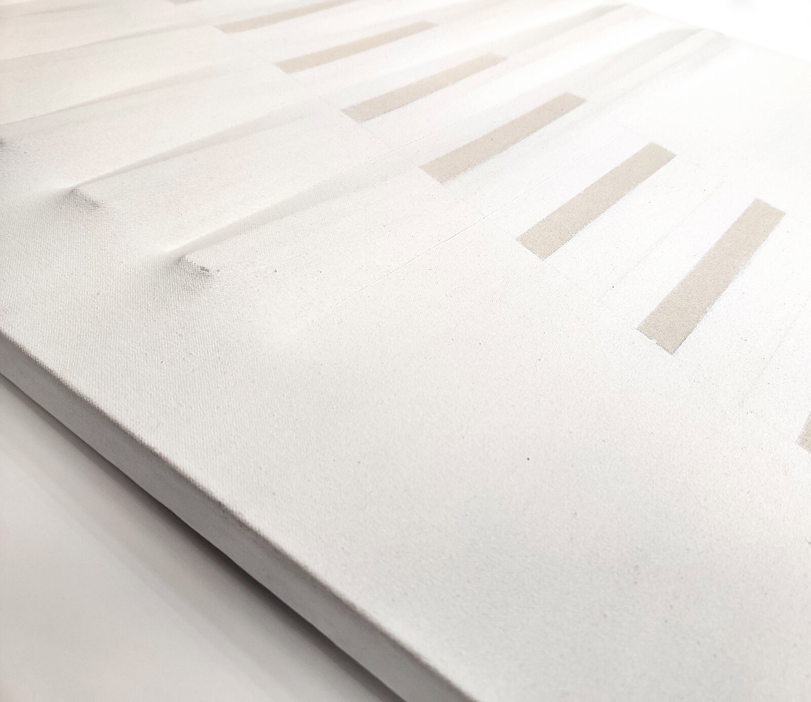 Artwork by Agostino Bonalumi, Bianco, Made of Vinyl Tempera On Shaped Canvas 