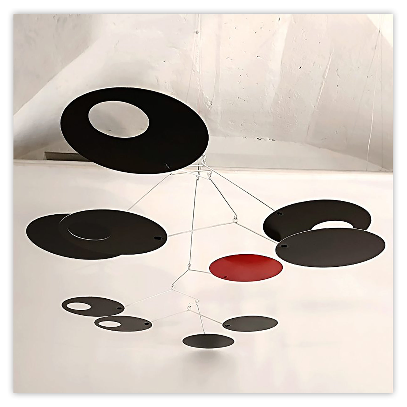 L'eclipse by Amaury Maillet, 2021