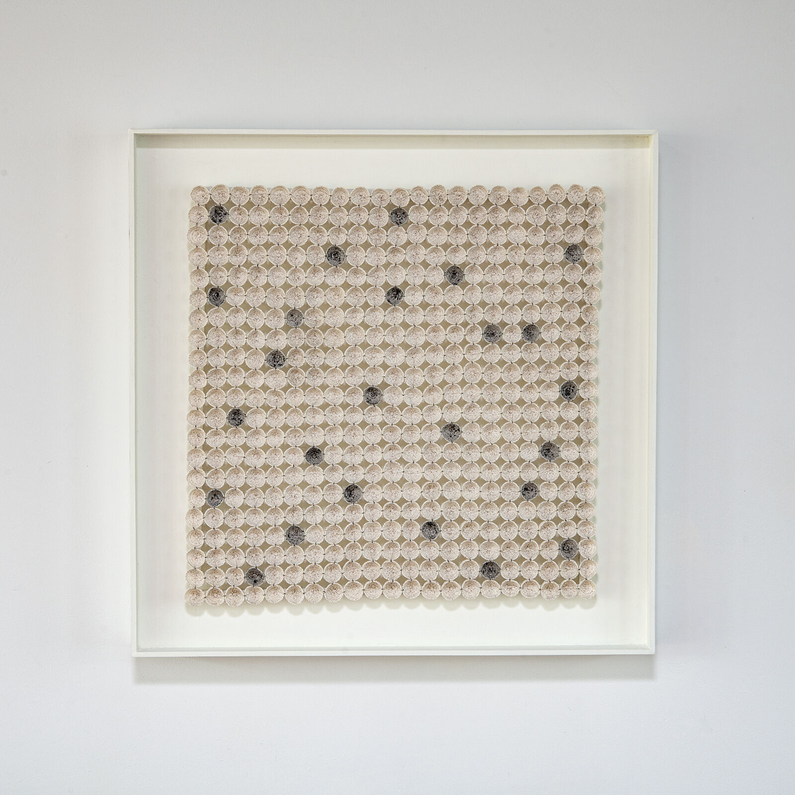 Mini-Basket Symphony in White