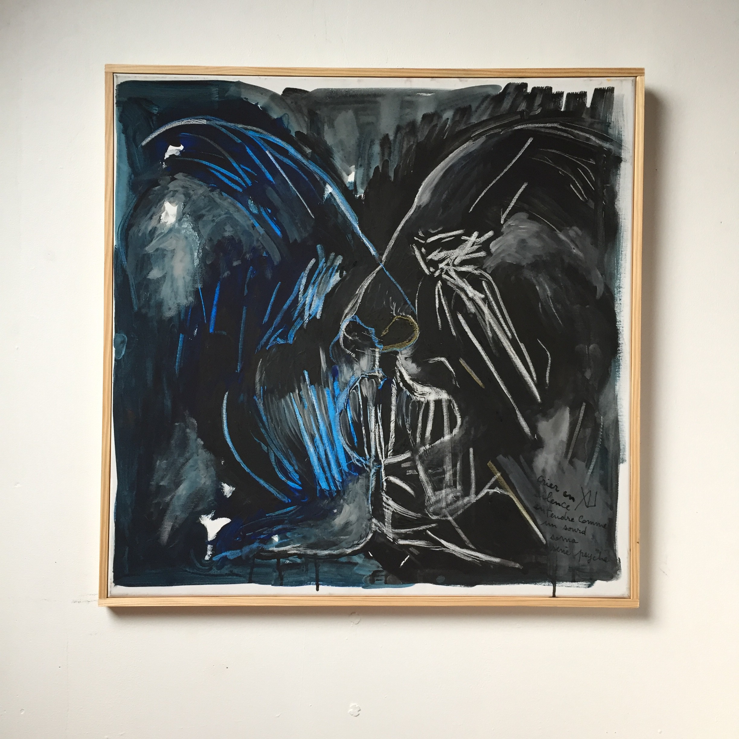 A monochromatic abstract painting featuring a fragmented chair and handwritten French text.