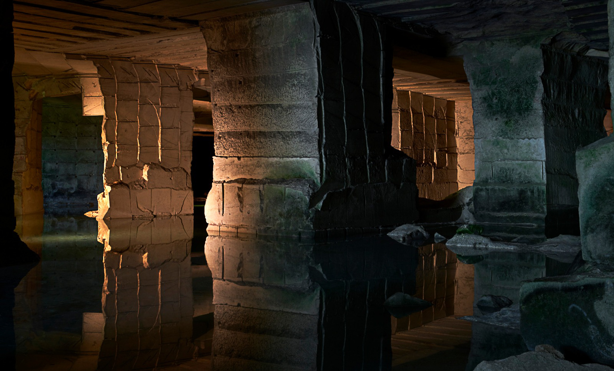 Cavea Arcari #9 by Edmund Sumner, 2022