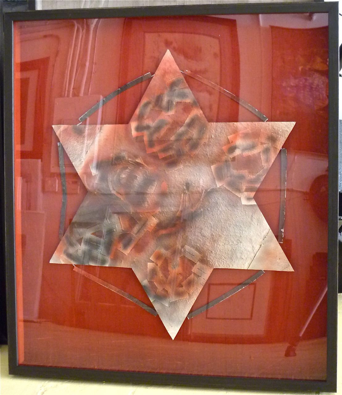 Artwork by Francisco Toledo, Cometa estrella grande con cangrejos, Made of Watercolor, With Stencil Print, On Hand Made Paper 