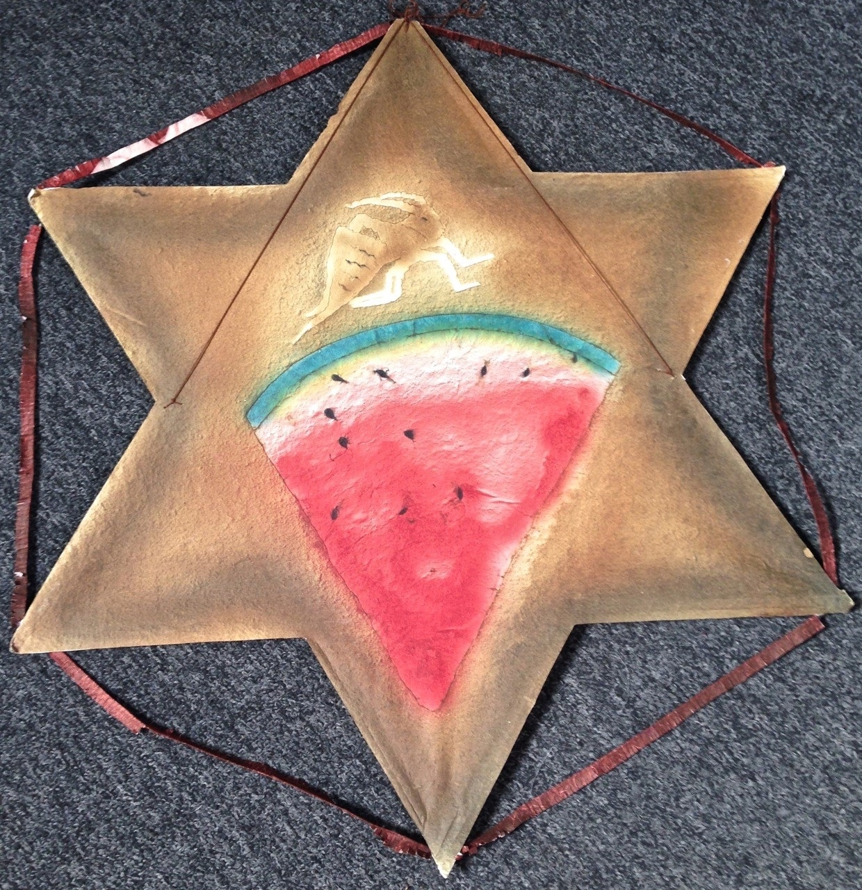Cometa estrella grande con sandia y saltamonte by Francisco Toledo, 2007