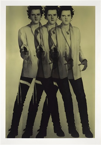 Gold Triple Pop by Gavin Turk, 2009